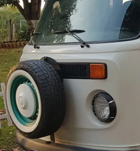 Suporte para estepe kombi