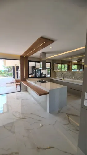 Pedreiro Acabamento, Porcelanato, Elétrica, Pintura Geral, Móveis Planejado, Reforma Geral
