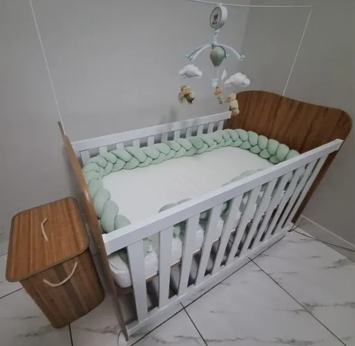 Berço Americano Uli Com Rodízios 100% Mdf Branco