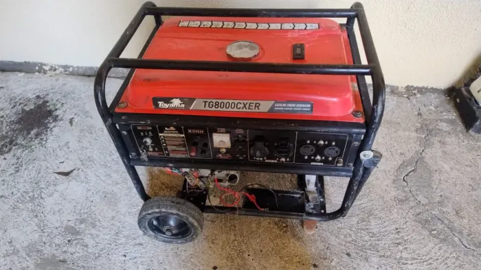 gerador de energia 8 mil BTUs