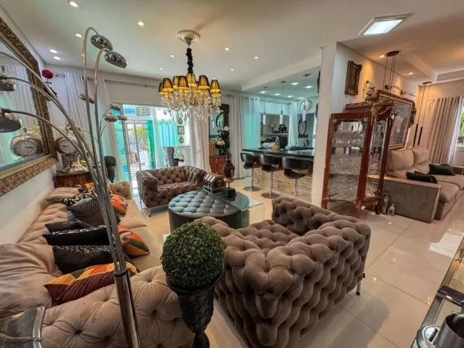 Casa com 3 dormitórios à venda, 235 m² por R$ 1.383.000,00 - Condomínio Ibiti Royal Park -