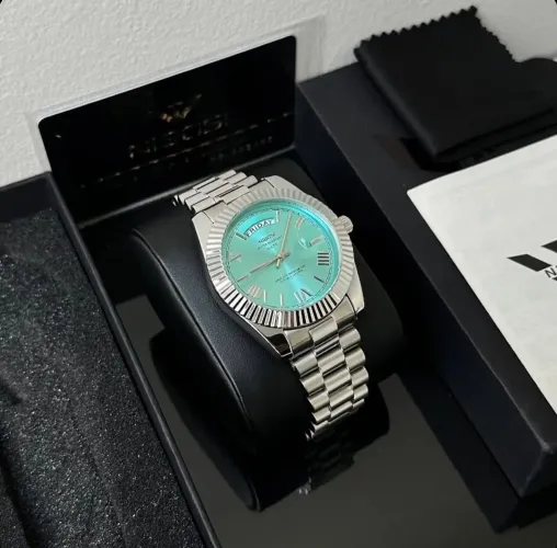 Relógio Masculino NIBOSI - modelo exclusivo, day just.. vidro de safira.