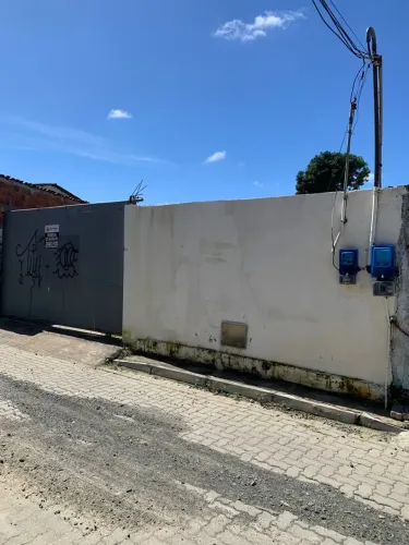 Kitnet/ Studio com 1 Quarto(s) e 3 banheiro(s) para Alugar, 1616 m² por R$ 3000 / Mês