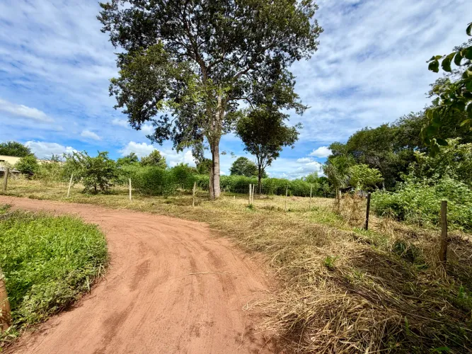 Chácara 4.630m2 a 32 km de Goiânia-GO
