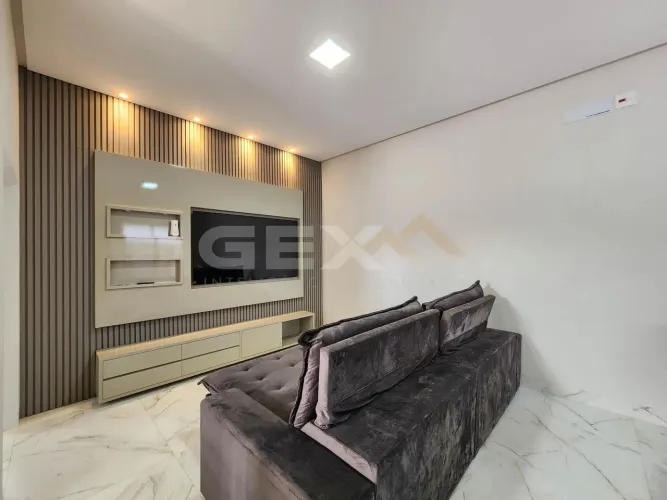 Casa à venda, 03 quartos, 01 suíte, 02 vagas, área gourmet, Rua José Apolinário