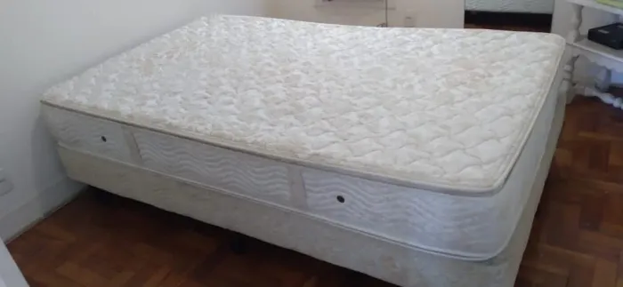 Cama de viúvo colchão + base box 120x203