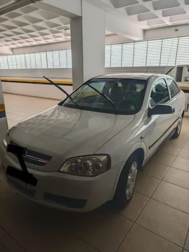 Chevrolet Astra 2.0/ CD/ Sunny/ GLS 2.0 8V 3P 2004