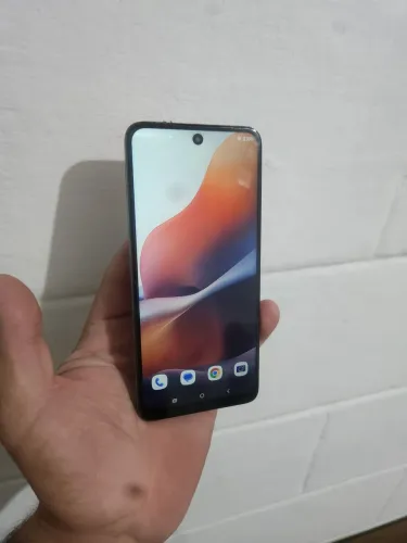 Vendo ou troco Moto G15 5G ótimo estado