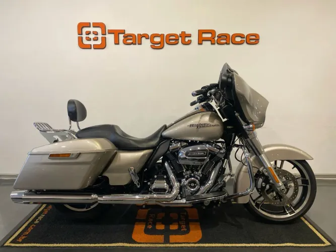 Harley-Davidson Street Glide Custom