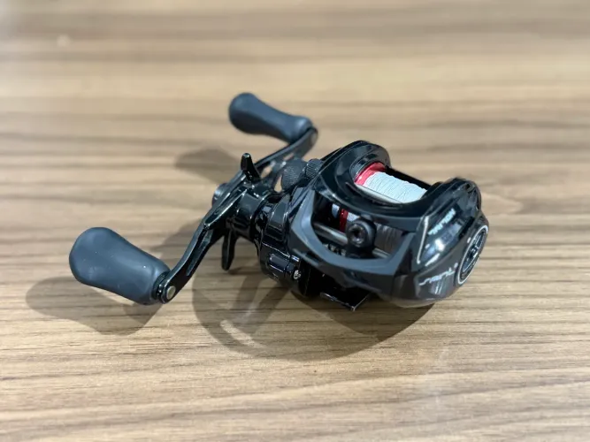 Carretilha Saint Triton 6000