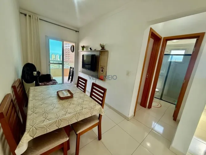 Apartamento à Venda em Vila Guilhermina, Praia Grande - SP