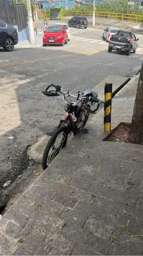 Vende-se bicicleta raio aro 24 tmb troco em pc ou videogame