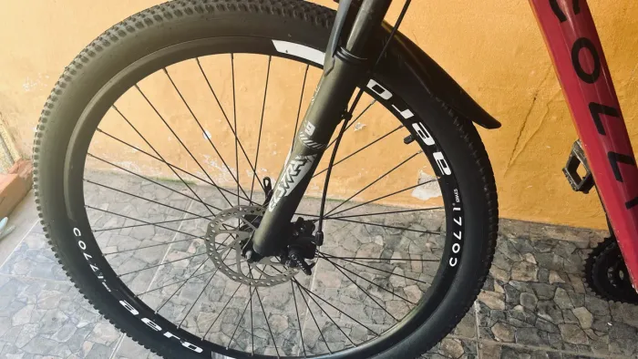 Bicicleta seminova