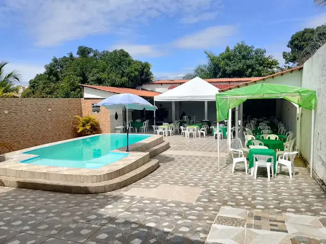 Vendo casa na Estação Experimental 