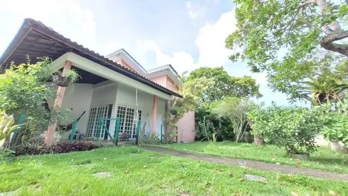 Alugo e vendo - Casa em Aldeia - Fora de Condomínio