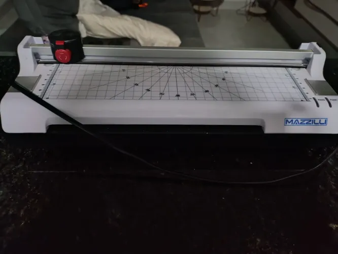Plastificadora Mazzilli 220V modelo 203E
