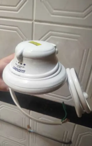 Vende-se chuveiro Lorenzetti 220V