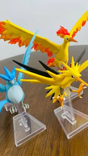 Pokemon três aves lendárias
