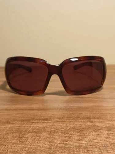 Óculos de sol NK Eyewear - Modelo tartaruga