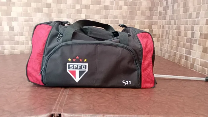 Bolsa Penalty do São Paulo de viagem excelente estado de conservação.
