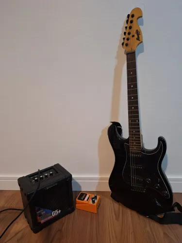 Guitarra Memphis Tagima Mg32 + Amplificador + Pedal + Capa de transporte