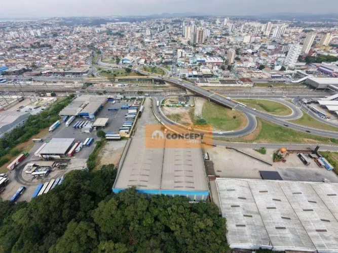 Galpão para alugar, 4308 m² por R$ 110.636,01/mês - Vila Maluf - Suzano/SP
