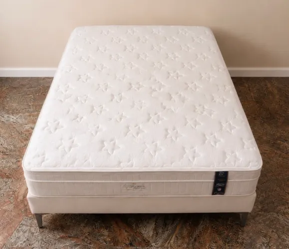 Cama Queen completa - Base estofada em linho + colchão King Koil