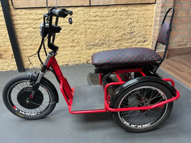 Triciclo elétrico duos novo troco 