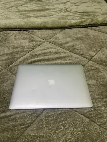 MacBook Pro 15?