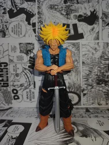 OPORTUNIDADE | Figure Mirai Trunks SSJ Dragon Ball Z Colecionavel