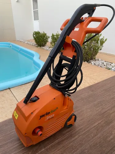 Lavadora de alta pressão jacto clean J7000