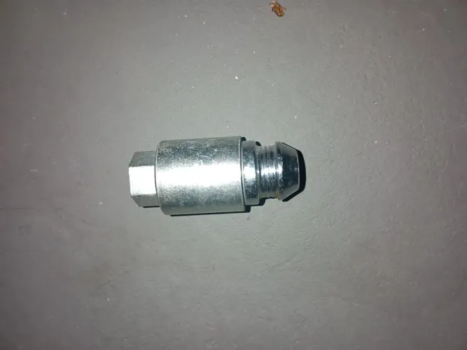 Trava porca antifurto para estepe rosca M12x1,25mm