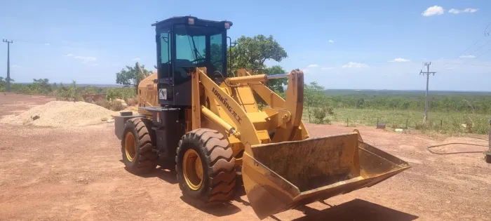 Pá carregadeira lonking CDM 932N ano 2022