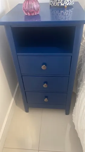02 x Mesa de cabeceira Alta azul Tok&Stok impecável