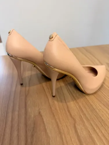 scarpin jorge bischoff nude salto alto 35