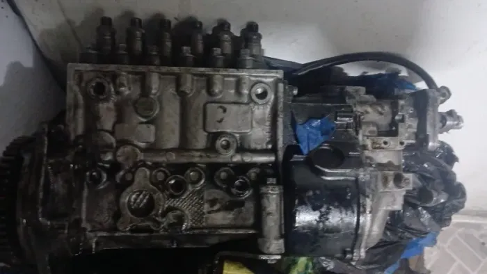 Bomba injetora bosch mb 1935(motor om 447 LA)