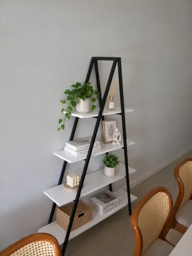 Prateleira de decoração 