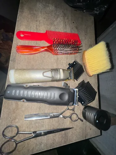 VENDO KIT COMPLETO BARBEARIA