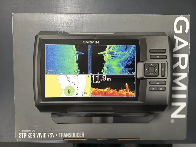 Sonar Garmin Striker Vivid 7 SV + Transducer GT52HW-TM