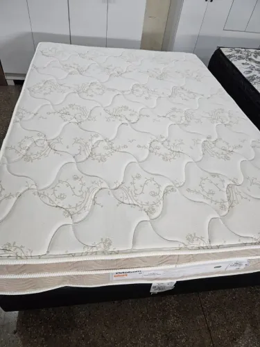 Cama box Colchão Ortobom molas ensacandas bambú 