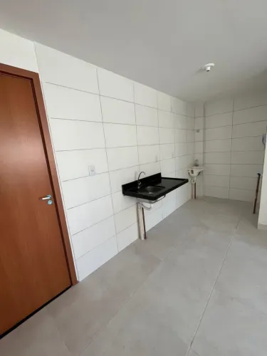 ALUGO APARTAMENTO NO NOVO GEISEL