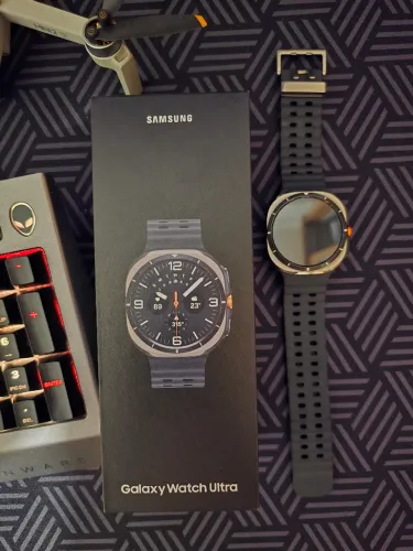 Galaxy Watch Ultra 32GB - Novo, com Nota Fiscal.