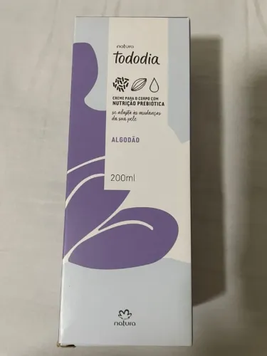 creme desodorante nutritivo para o corpo natura tododia algodão de 200ml.