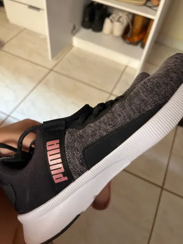 Tênis feminino Puma