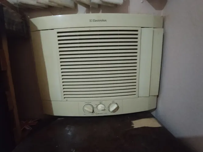Ar condicionado janela Electrolux 10.000 btus