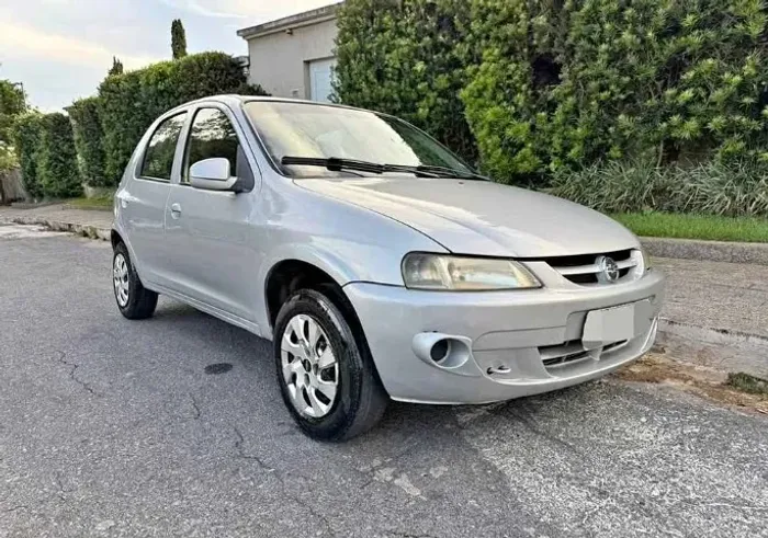 Chevrolet Celta Spirit 1.0 MPFI VHC 8V 3P 2005