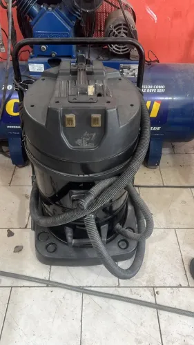 Aspirador Schulz profissional pó e água 220w