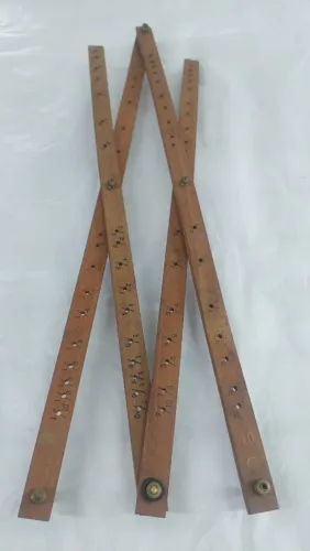  Pantógrafo de madeira