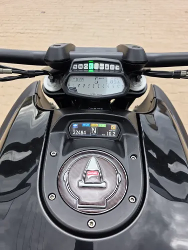 Ducati diavel