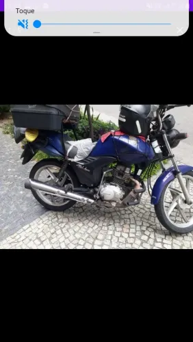 Moto impecável